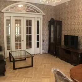 Аренда 2-комн квартиры на вторичном рынке Садовая-Триумфальная ул,  д. 4/10