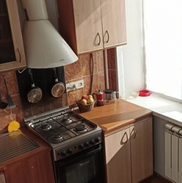 Продажа 2-комн квартиры на вторичном рынке улица Коновалова,  д. 7