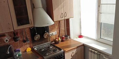 2-комн квартира улица Коновалова,  д. 7