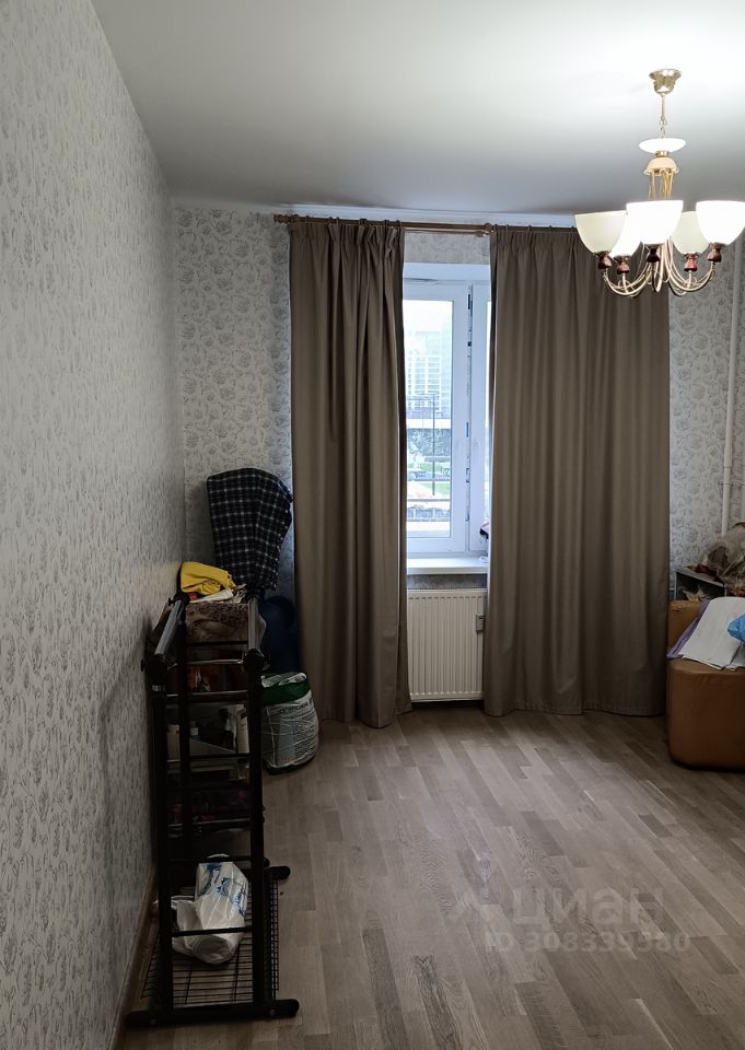 Продажа 3-комн квартиры на вторичном рынке Мурино, улица Екатерининская, 10