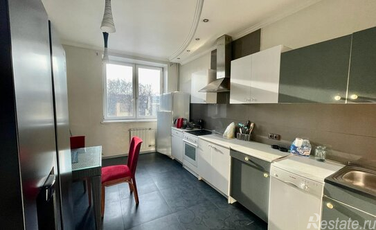 Продажа 4-комн квартиры на вторичном рынке Королев г, Болдырева ул,  д. 5