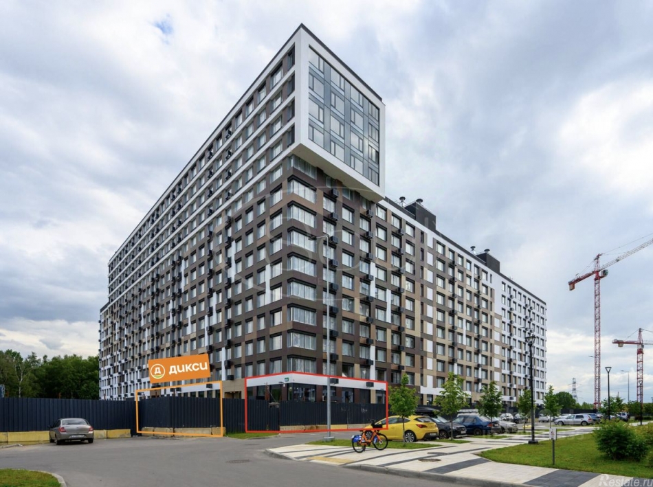 Продажа торгового помещения Отрадное, ул Парковая,  д. 1