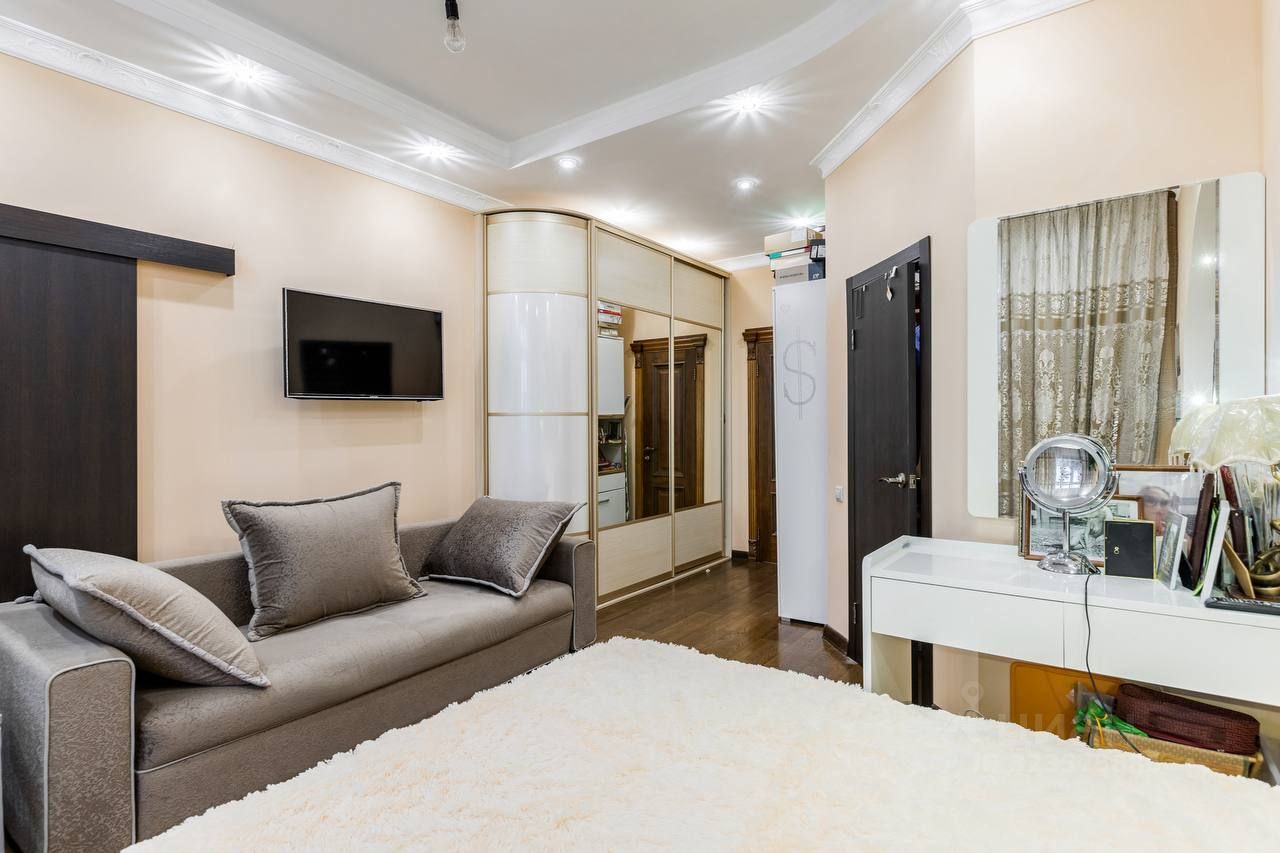 Продажа 3-комн квартиры на вторичном рынке шоссе Энтузиастов, 20