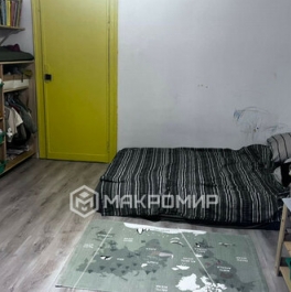 Продажа 2-комн квартиры на вторичном рынке улица Ефремова,  д. 11