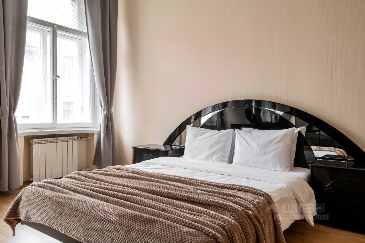 Аренда 4-комн квартиры на вторичном рынке Стремянная улица, 13