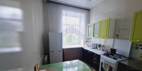 2-комн квартира ул Саратовская,  д. 18/10