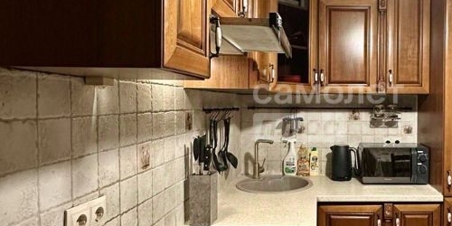 2-комн квартира улица Маршала Тухачевского, 15