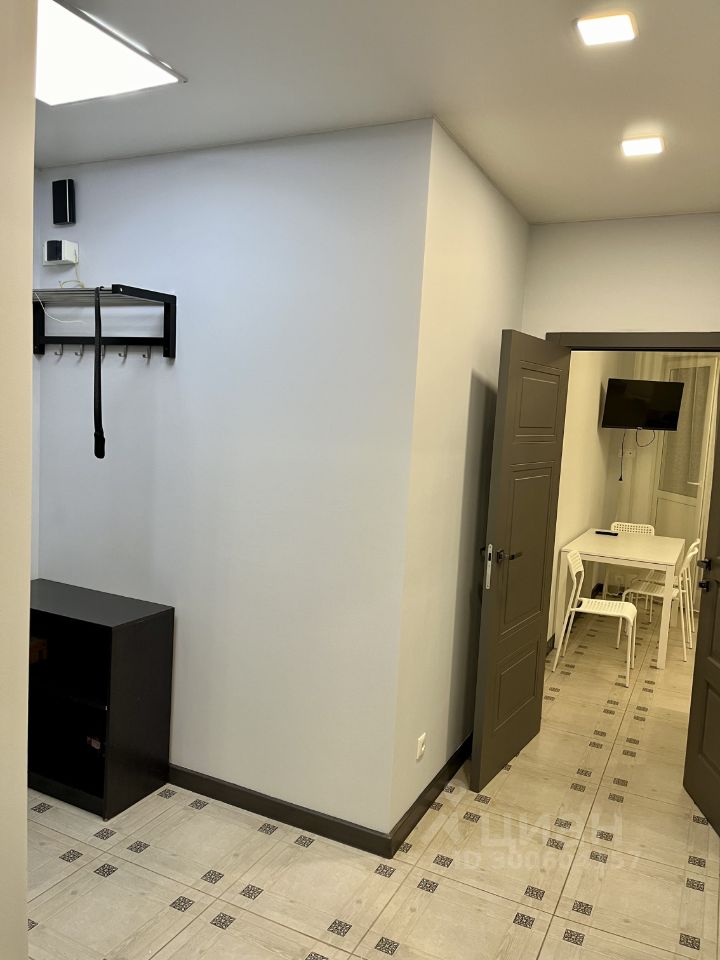 Аренда 2-комн квартиры на вторичном рынке Звенигород, Нахабинское шоссе, 1к2