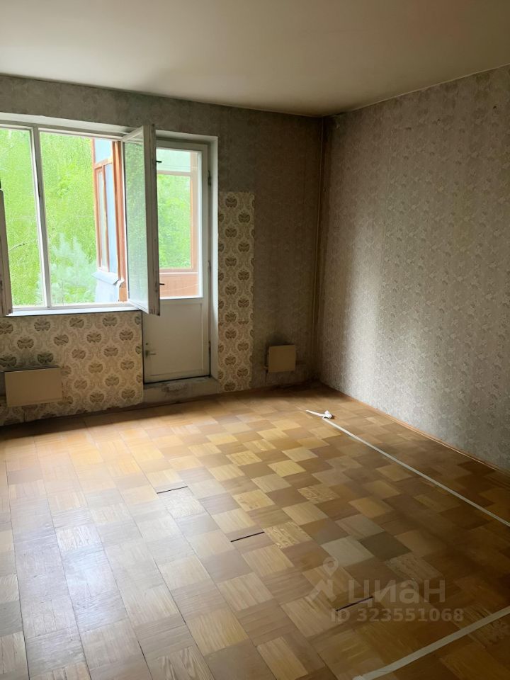 Аренда 2-комн квартиры на вторичном рынке Осенняя улица, 26