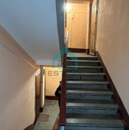 Продажа 3-комн квартиры на вторичном рынке улица Орджоникидзе,  д. 34