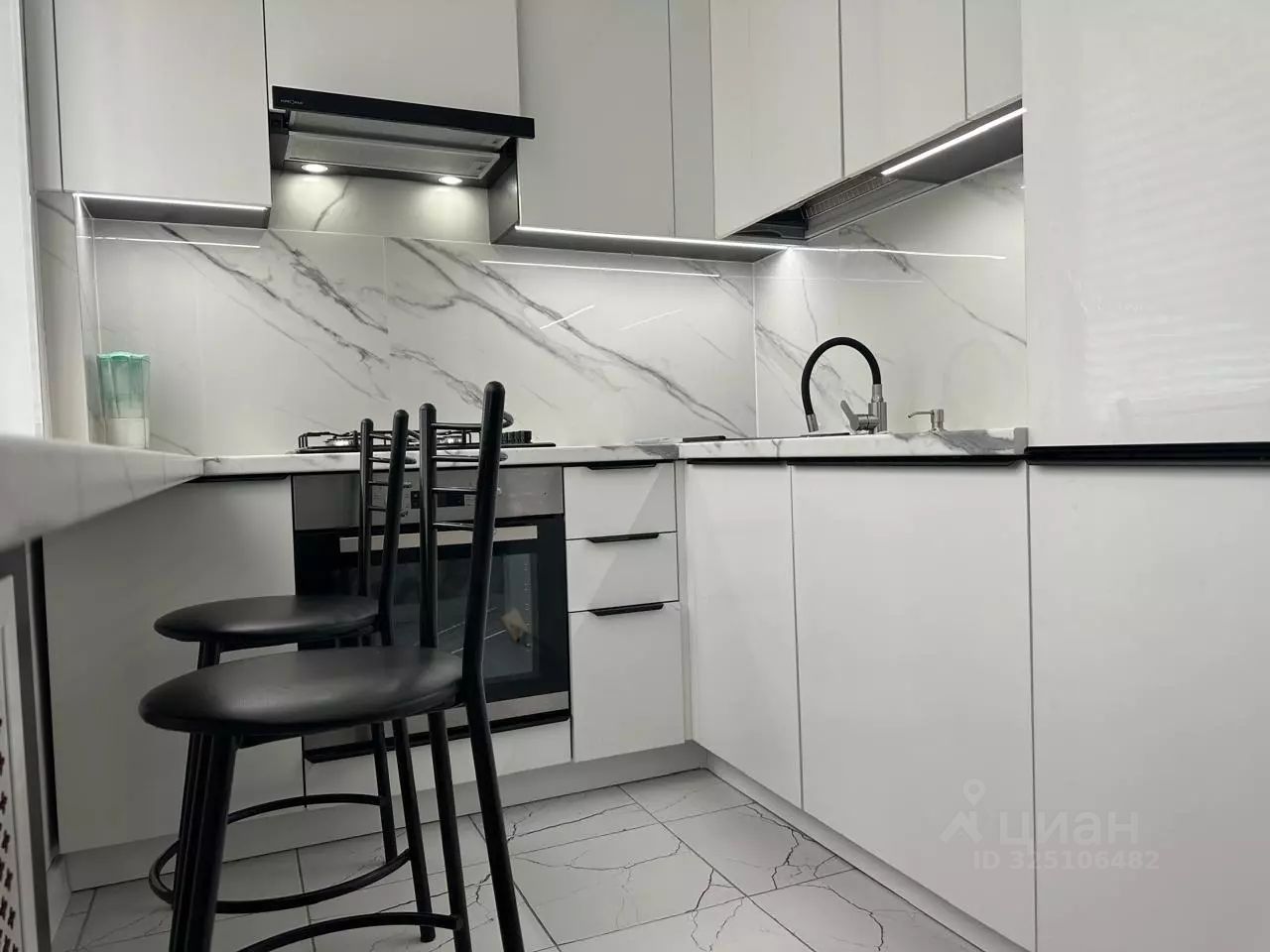 Продажа 2-комн квартиры на вторичном рынке Меншиковский проспект, 5К1