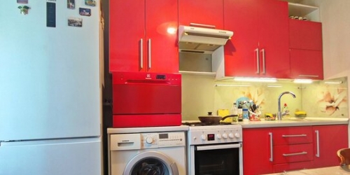 2-комн квартира улица Новаторов,  д. 32