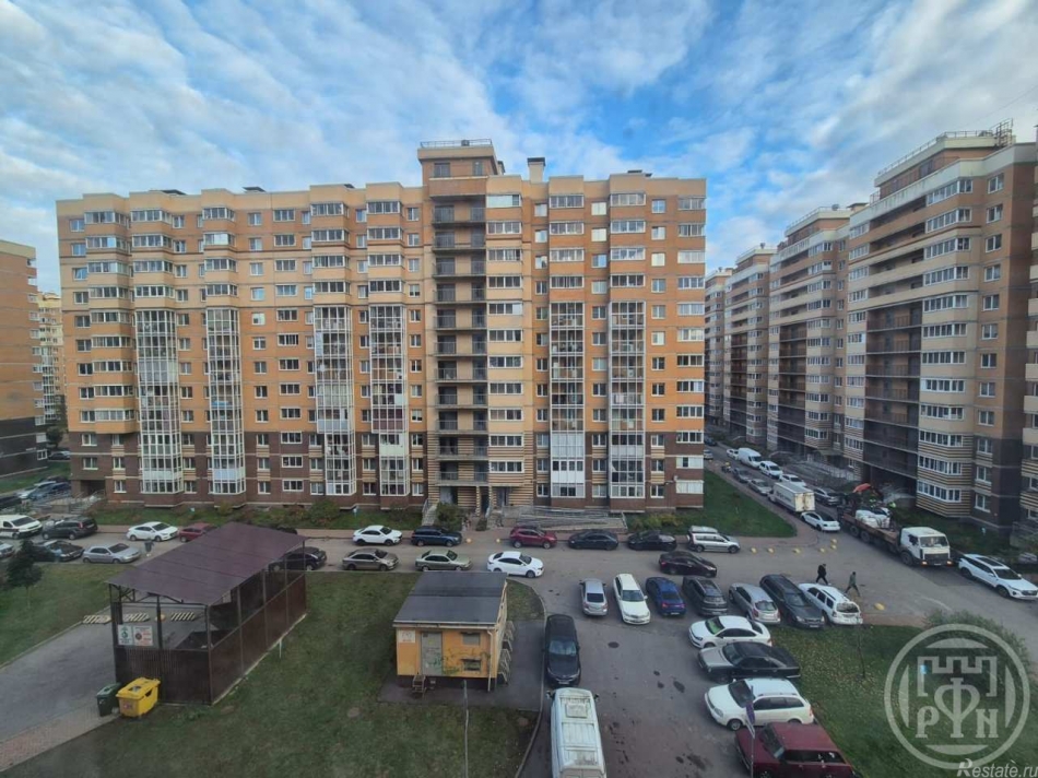 Продажа студии Янино-1 пос., Голландская ул. ,  д. 8,  к. 1