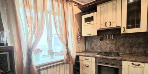 2-комн квартира Дивенская улица,  д. 9/3
