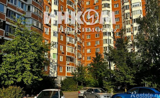 Продажа 3-комн квартиры на вторичном рынке Очаковский 1-й пер,  д. 3
