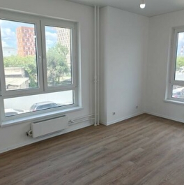 Продажа 2-комн квартиры на вторичном рынке Базовская улица,  д. 15Б к4