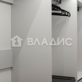 Продажа 3-комн квартиры на вторичном рынке Винницкая улица,  д. 8 к1