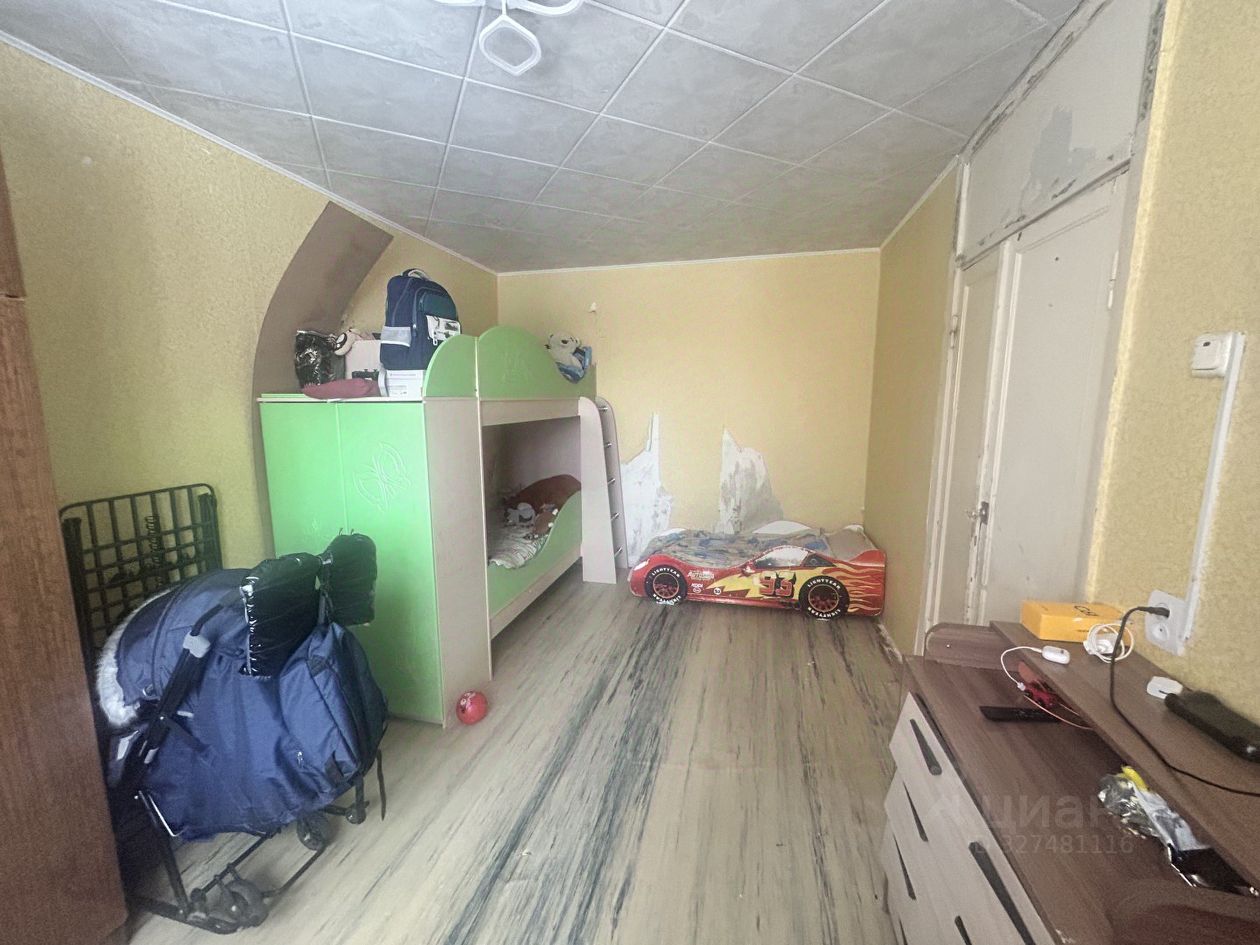 Продажа 3-комн квартиры на вторичном рынке с. Константиново, улица Октябрьская, 8
