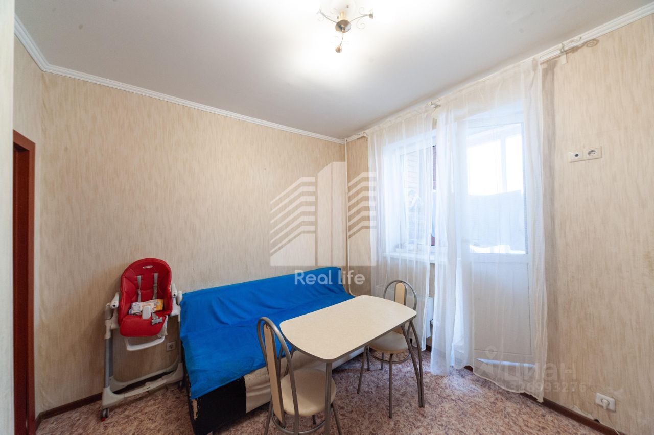 Продажа 1-комн квартиры на вторичном рынке Западный мкр, улица Лунная, 25к2