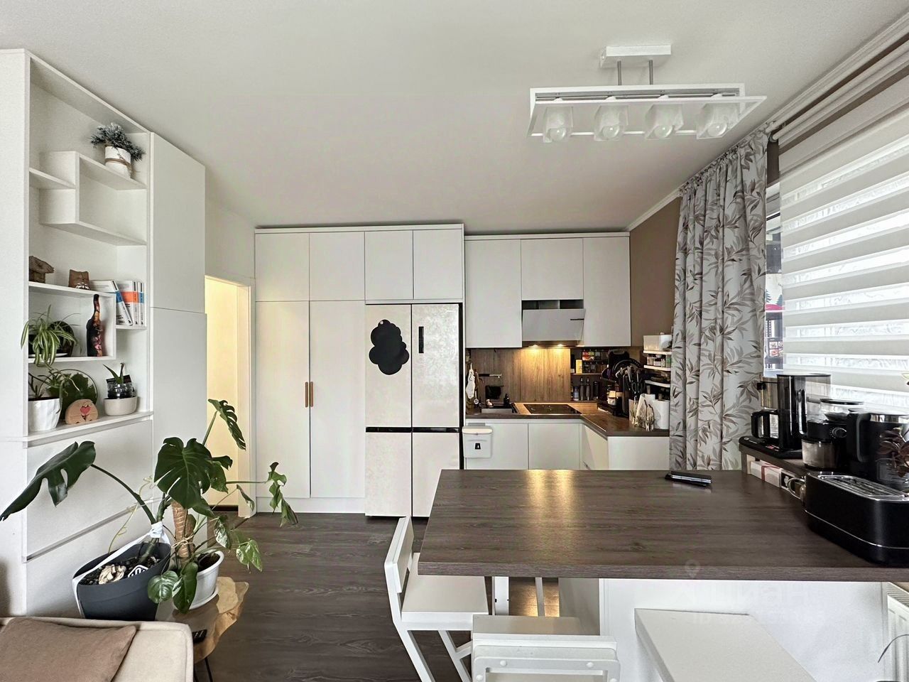 Продажа 2-комн квартиры на вторичном рынке улица Генерала Кравченко, 3к2