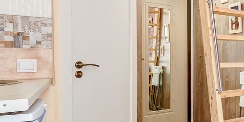 4-комн квартира улица Жуковского, 7-9