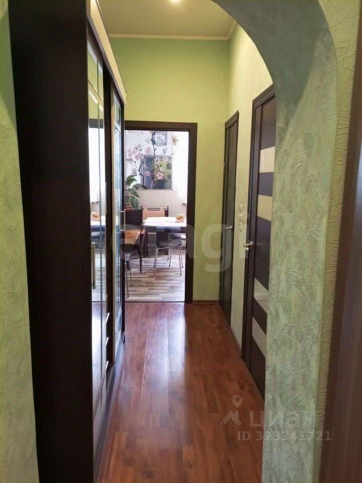 Продажа 3-комн квартиры на вторичном рынке пос. Шушары, Детскосельский тер., шоссе Колпинское, 45