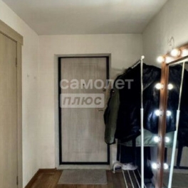 Продажа 1-комн квартиры на вторичном рынке Боровский пр-д,  д. 2