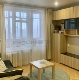 Продажа 1-комн квартиры на вторичном рынке Есенинский б-р,  д. 1/26,  к. 2