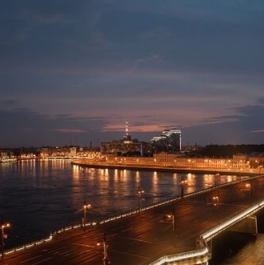 Продажа 2-комн квартиры на вторичном рынке Воскресенская наб,  д. 32