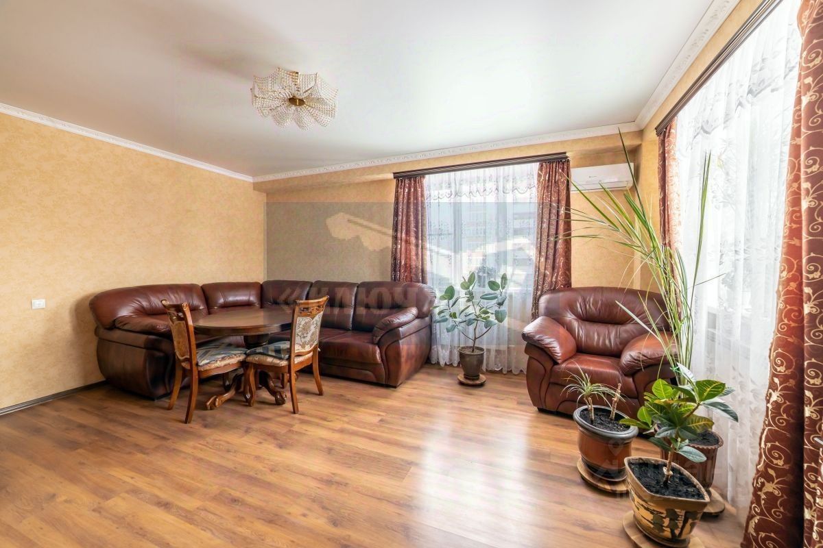 Продажа 2-комн квартиры на вторичном рынке Подольск, улица Свердлова, 32к1
