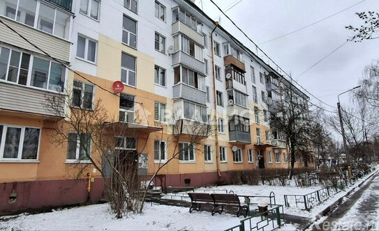 Продажа 2-комн квартиры на вторичном рынке Кудиново, Центральная улица,  д. 1