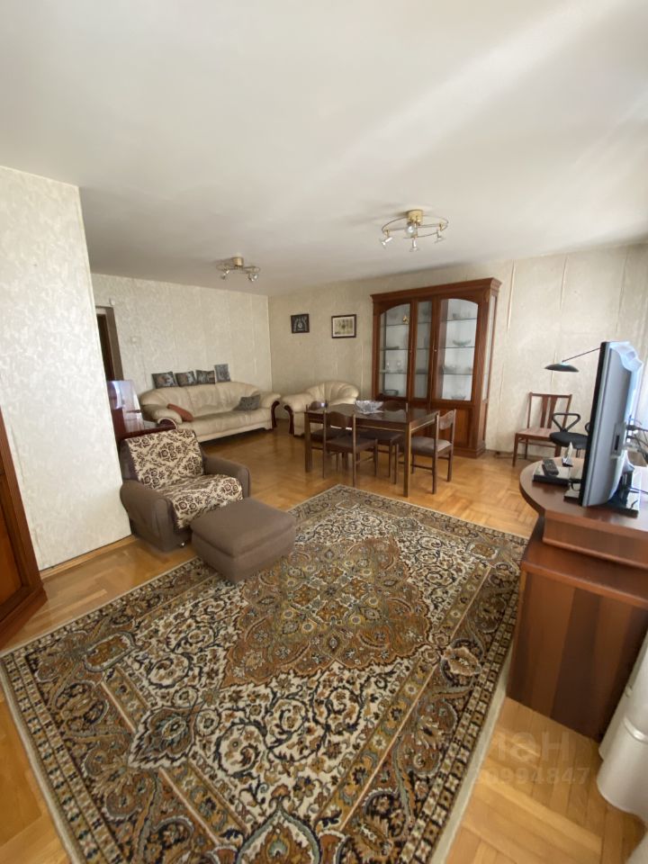 Аренда 3-комн квартиры на вторичном рынке проспект Просвещения, 14к4