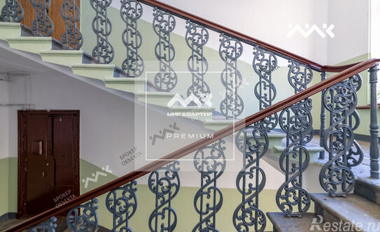 Продажа 3-комн квартиры на вторичном рынке ул Моховая,  д. 14