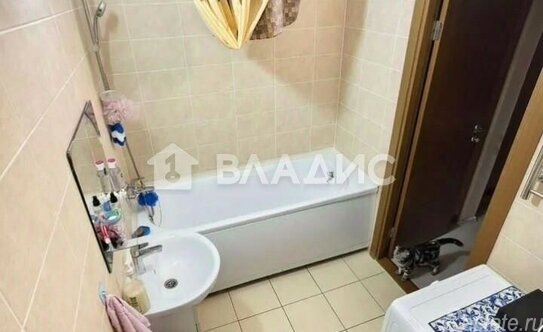 Продажа 3-комн квартиры на вторичном рынке ул Богословская,  д. 4,  к. 3