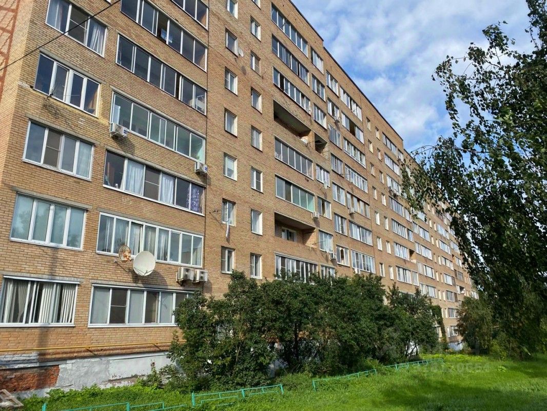 Продажа 3-комн квартиры на вторичном рынке Сергиев Посад, Воробьевская улица, 10