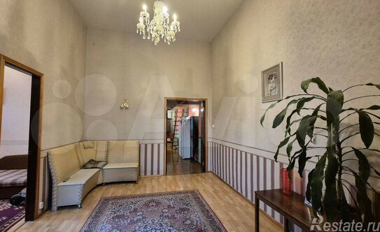 Продажа 4-комн квартиры на вторичном рынке Стачек пр-кт,  д. 160