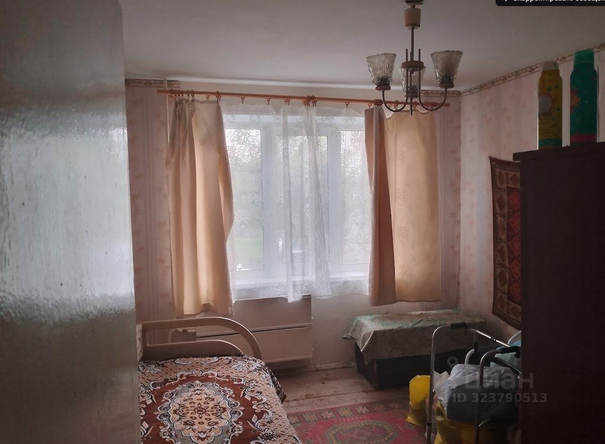 Продажа 2-комн квартиры на вторичном рынке д. Выскатка, улица Садовая, 20