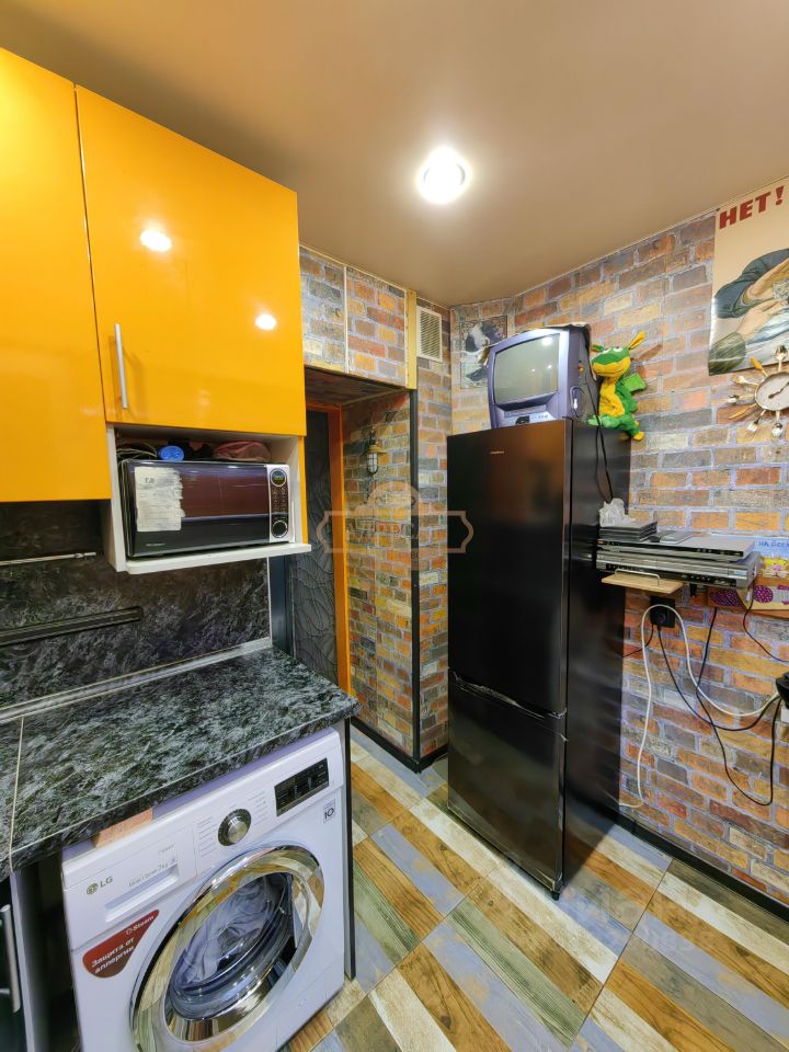 Продажа 3-комн квартиры на вторичном рынке улица Турку, 10К1