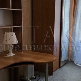 Продажа 2-комн квартиры на вторичном рынке ул Карташихина,  д. 21