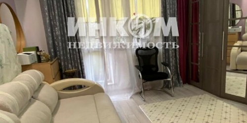 1-комн квартира улица Плещеева,  д. 18