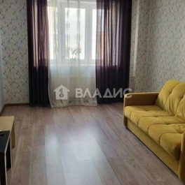 Продажа 2-комн квартиры на вторичном рынке Радиальная 6-я ул,  д. 3 к6