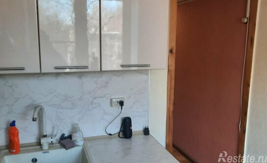 Продажа 2-комн квартиры на вторичном рынке Новосибирская улица,  д. 19