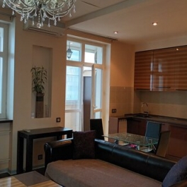 Продажа 2-комн квартиры на вторичном рынке Шмитовский проезд,  д. 16,  к. 2