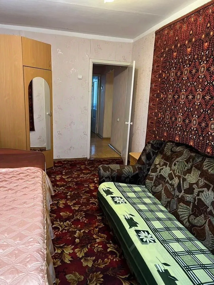 Продажа 2-комн квартиры на вторичном рынке Краснозаводск, улица Строителей, 15