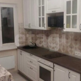 Продажа 1-комн квартиры на вторичном рынке Лопатино, Сухановская улица,  д. 27