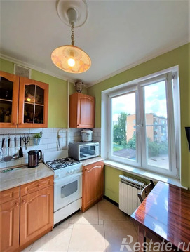 Продажа 2-комн квартиры на вторичном рынке ул. Главная,  д. 19А