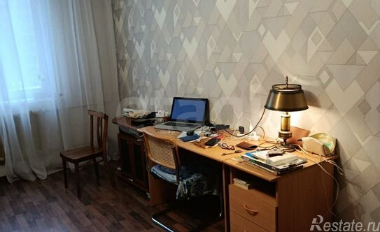 Продажа 1-комн квартиры на вторичном рынке Камышовая улица,  д. 34 к2