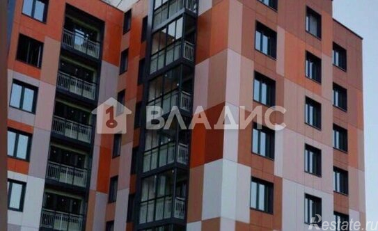 Продажа 2-комн квартиры на вторичном рынке Буковая аллея,  д. 14