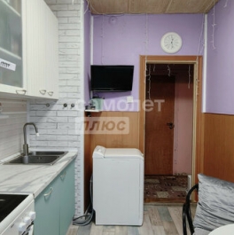 Продажа 3-комн квартиры на вторичном рынке Химки г, Юбилейный пр-кт,  д. 9/1