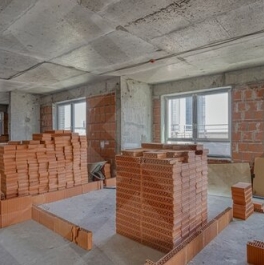 Продажа 5-комн квартиры на вторичном рынке Мантулинская улица,  д. 9 к5